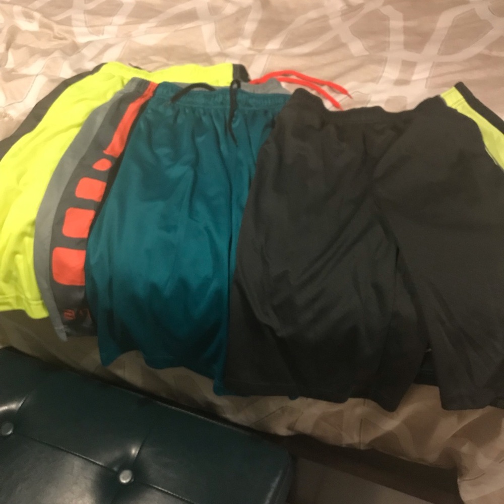 Nike elite shirts boys